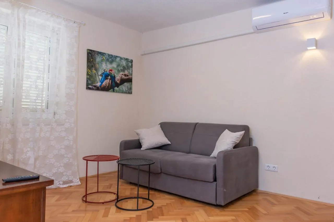 Baba Ane Apartments Kaštela Croácia