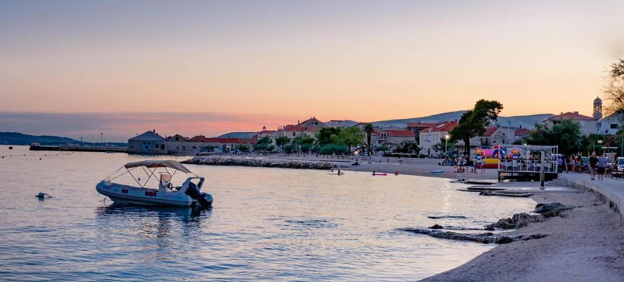 Baba Ane Apartments Kaštela